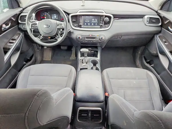 5XYPGDA50KG489444 2019 KIA SORENTO - Image 8