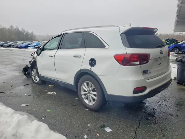 5XYPGDA50KG494952 2019 KIA SORENTO - Image 2