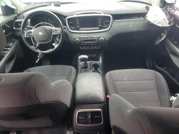 5XYPGDA50KG494952 2019 KIA SORENTO - Image 8