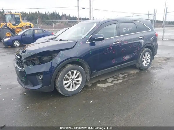 5XYPGDA50KG502144 2019 KIA SORENTO - Image 2