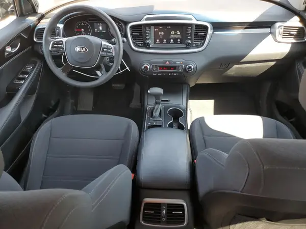 5XYPGDA50KG514715 2019 KIA SORENTO - Image 8