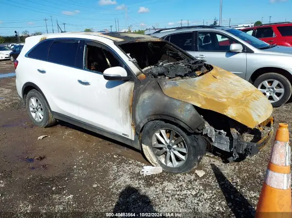 5XYPGDA50KG527349 2019 KIA SORENTO - Image 1