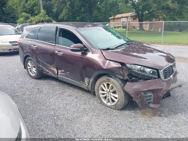 5XYPGDA50KG554342 2019 KIA SORENTO - Image 1
