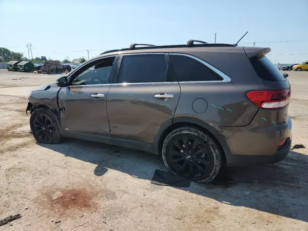 5XYPGDA50KG587549 2019 KIA SORENTO - Image 2