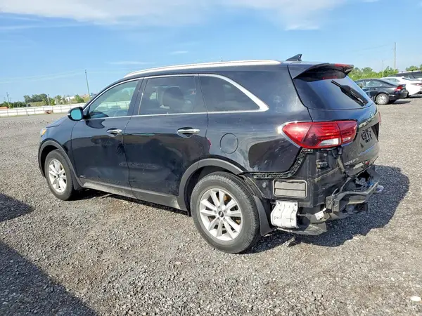 5XYPGDA50KG588281 2019 KIA SORENTO - Image 2