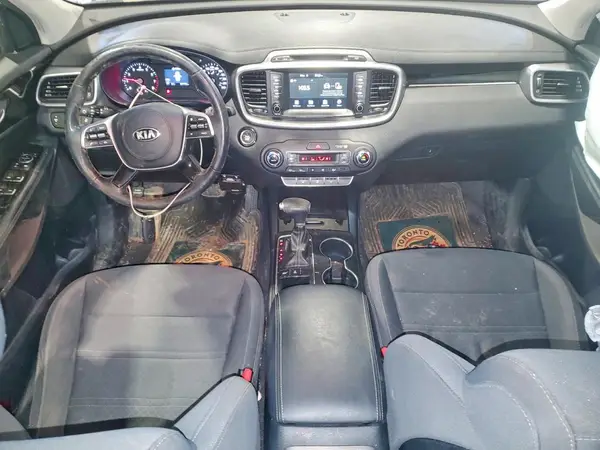 5XYPGDA50KG594498 2019 KIA SORENTO - Image 8