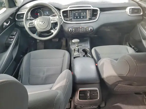 5XYPGDA50LG617814 2020 KIA SORENTO - Image 8