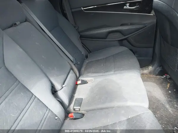 5XYPGDA50LG620521 2020 KIA SORENTO - Image 8