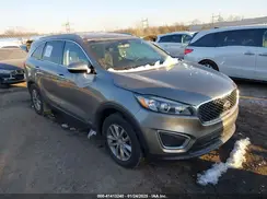 5XYPGDA51GG002369 2016 KIA SORENTO