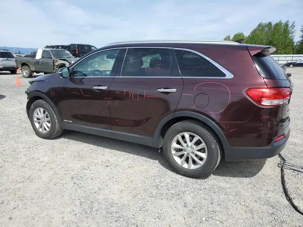 5XYPGDA51GG043732 2016 KIA SORENTO - Image 2