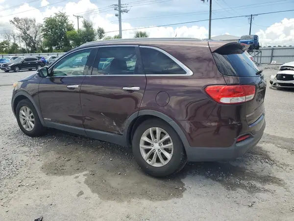 5XYPGDA51GG049403 2016 KIA SORENTO - Image 2