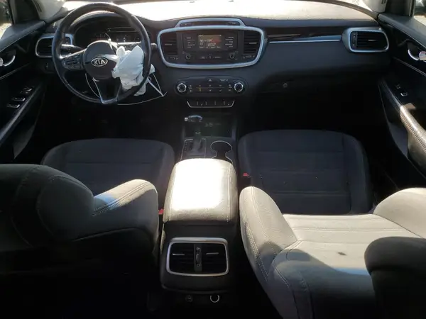 5XYPGDA51GG059557 2016 KIA SORENTO - Image 8