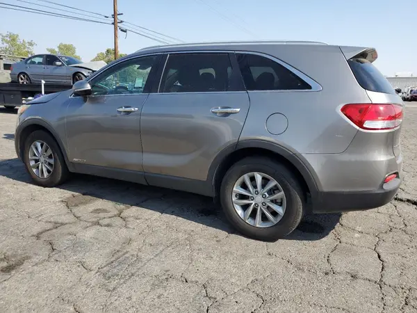 5XYPGDA51GG061020 2016 KIA SORENTO - Image 2