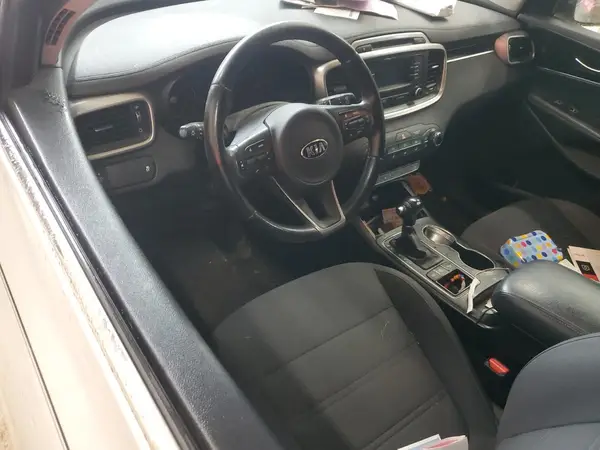 5XYPGDA51GG068615 2016 KIA SORENTO - Image 8
