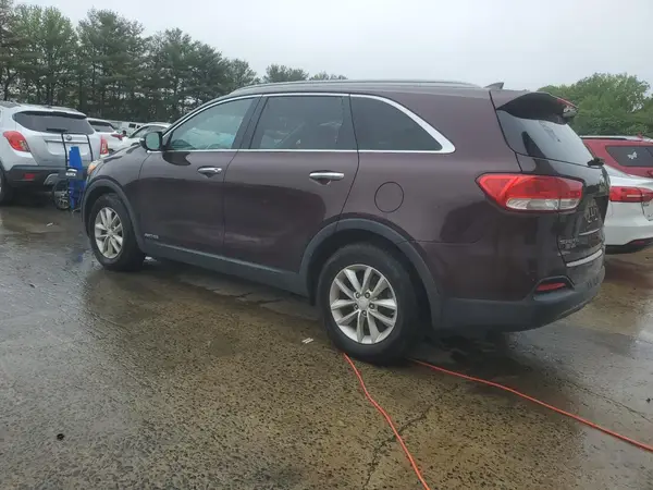 5XYPGDA51GG073684 2016 KIA SORENTO - Image 2