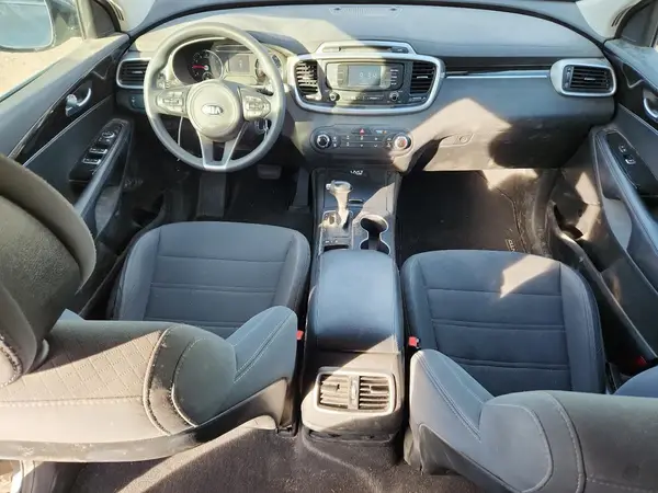 5XYPGDA51GG089156 2016 KIA SORENTO - Image 8