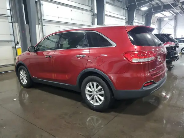 5XYPGDA51GG111799 2016 KIA SORENTO - Image 2