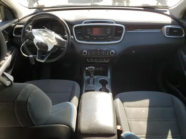 5XYPGDA51GG125508 2016 KIA SORENTO - Image 8