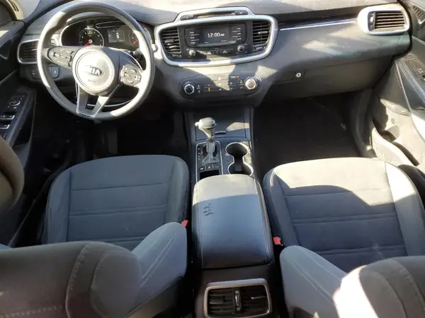 5XYPGDA51GG131714 2016 KIA SORENTO - Image 8