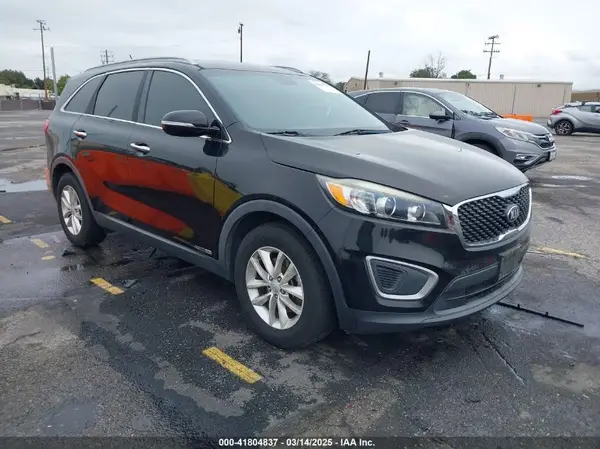 5XYPGDA51GG132183 2016 KIA SORENTO - Image 1