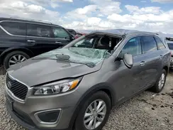 5XYPGDA51GG134435 2016 KIA SORENTO
