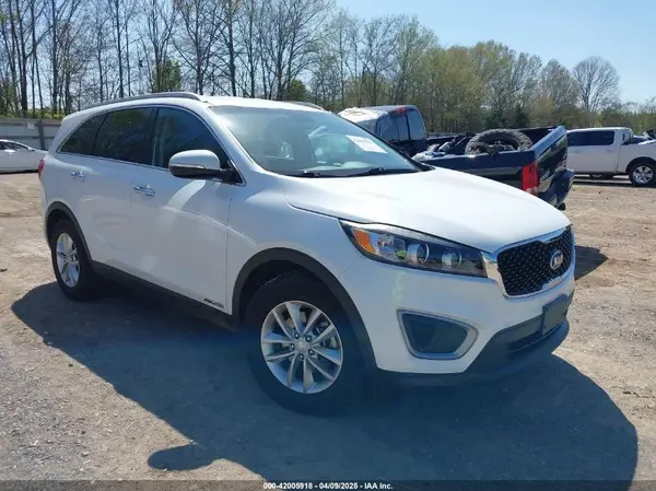 5XYPGDA51GG150294 2016 KIA SORENTO - Image 1