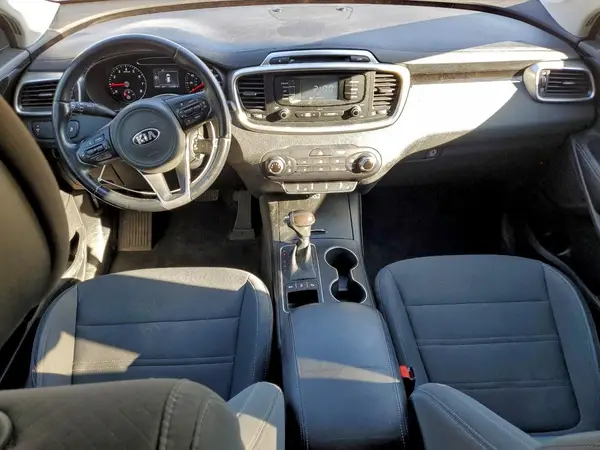 5XYPGDA51GG162588 2016 KIA SORENTO - Image 8