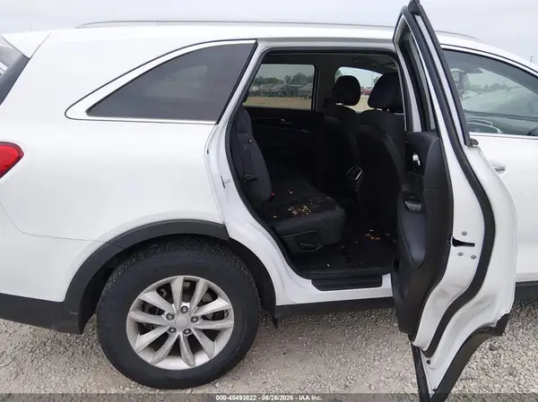 5XYPGDA51GG173414 2016 KIA SORENTO - Image 8