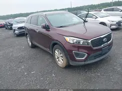 5XYPGDA51GG173901 2016 KIA SORENTO