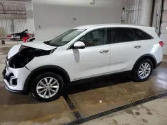 5XYPGDA51GG178953 2016 KIA SORENTO