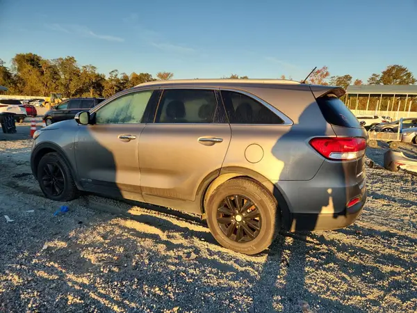 5XYPGDA51HG192532 2017 KIA SORENTO - Image 2