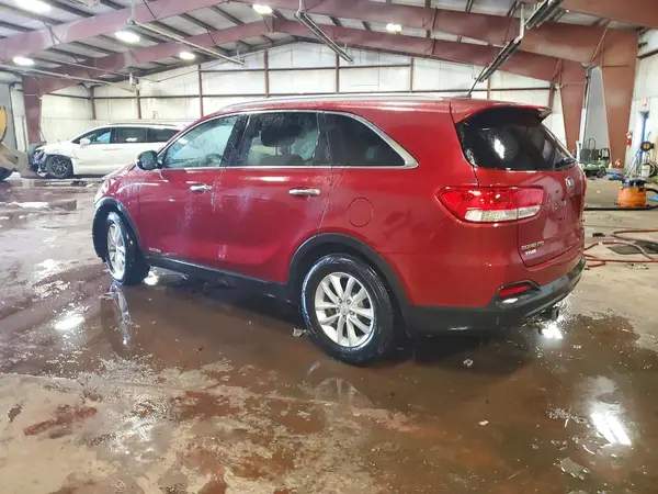 5XYPGDA51HG217378 2017 KIA SORENTO - Image 2