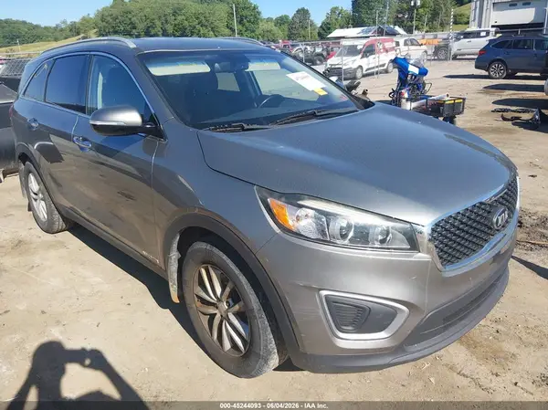 5XYPGDA51HG317562 2017 KIA SORENTO - Image 1