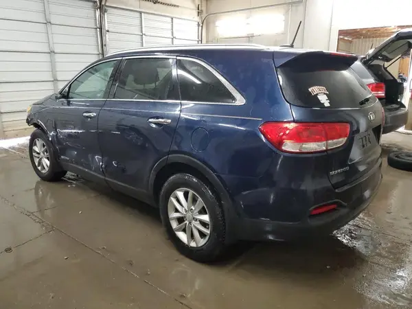 5XYPGDA51HG322051 2017 KIA SORENTO - Image 2