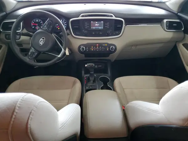 5XYPGDA51HG322051 2017 KIA SORENTO - Image 8