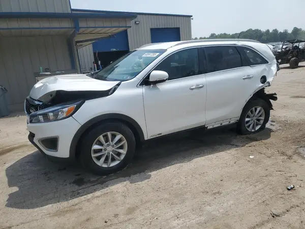 5XYPGDA51HG333809 2017 KIA SORENTO - Image 1