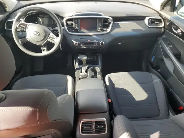 5XYPGDA51KG440656 2019 KIA SORENTO - Image 8