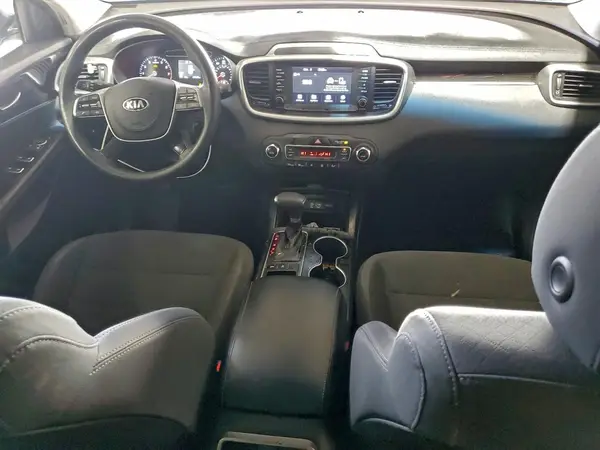 5XYPGDA51KG445839 2019 KIA SORENTO - Image 8