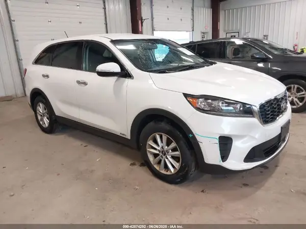 5XYPGDA51KG488447 2019 KIA SORENTO - Image 1