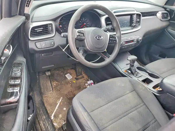 5XYPGDA51KG492806 2019 KIA SORENTO - Image 8