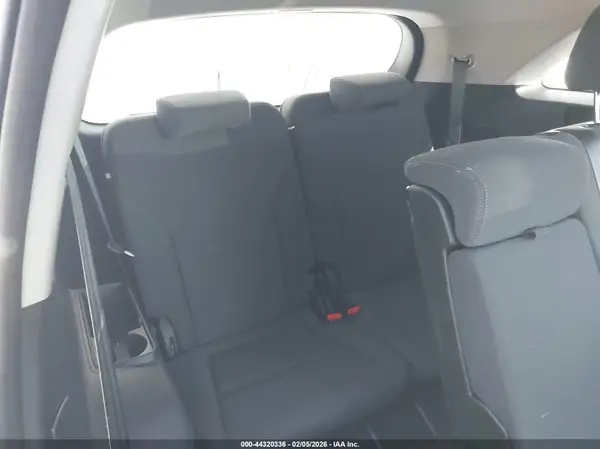 5XYPGDA51KG511760 2019 KIA SORENTO - Image 8
