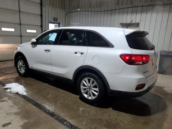 5XYPGDA51KG537730 2019 KIA SORENTO - Image 2