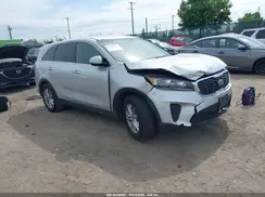 5XYPGDA51KG551515 2019 KIA SORENTO