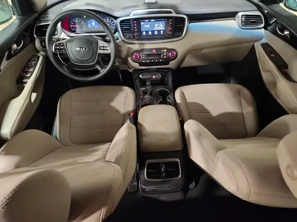 5XYPGDA51KG552776 2019 KIA SORENTO - Image 8
