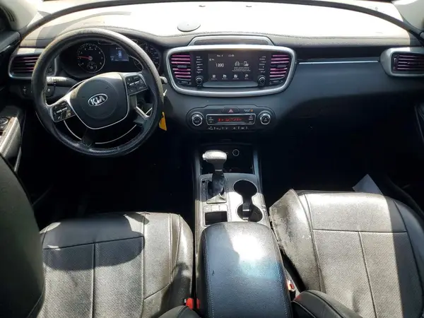 5XYPGDA51KG572316 2019 KIA SORENTO - Image 8