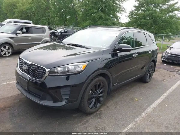 5XYPGDA51KG587737 2019 KIA SORENTO - Image 2