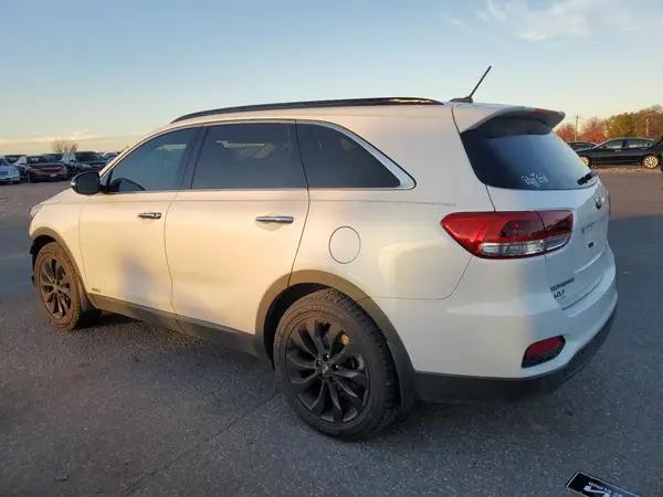 5XYPGDA51KG589052 2019 KIA SORENTO - Image 2