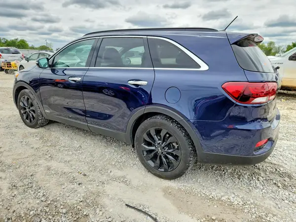 5XYPGDA51KG606156 2019 KIA SORENTO - Image 2