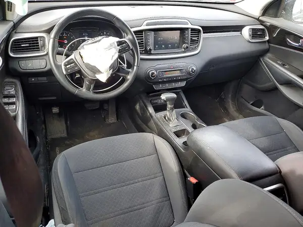5XYPGDA51KG606433 2019 KIA SORENTO - Image 8