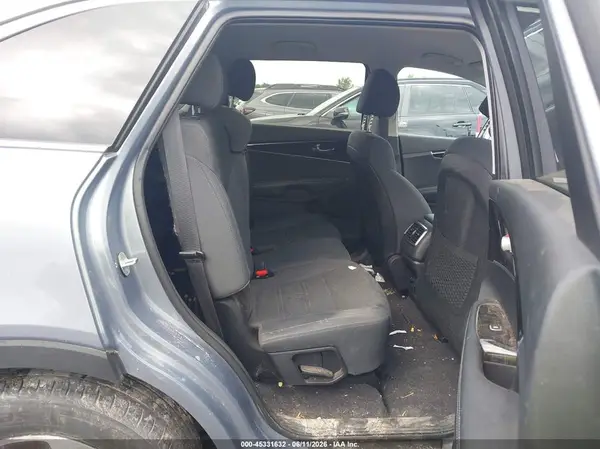5XYPGDA51LG663801 2020 KIA SORENTO - Image 8